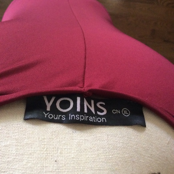 YOINS BURGUNDY DRESS - Picture 6 of 7